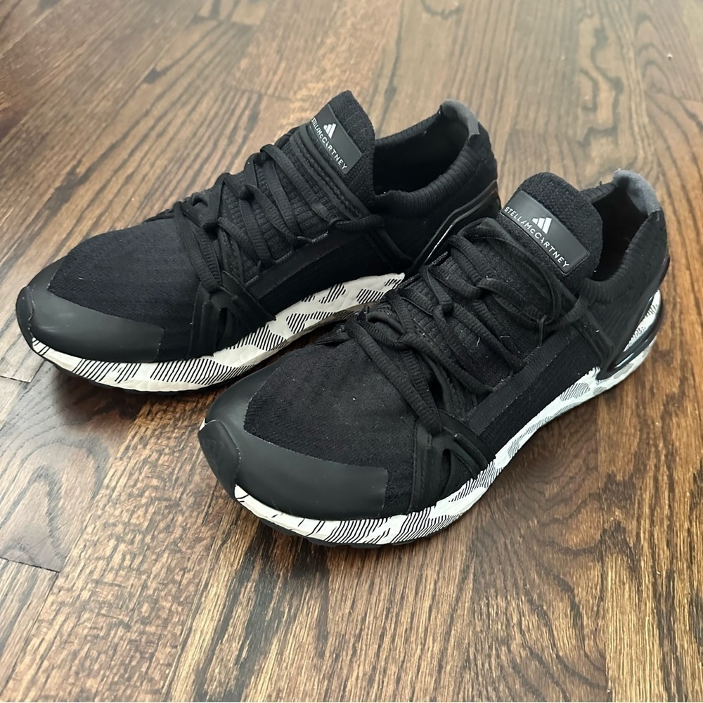ADIDAS Ultraboost 20 by Stella McCartney Women’s Size 7.5 - Picture 2 of 8